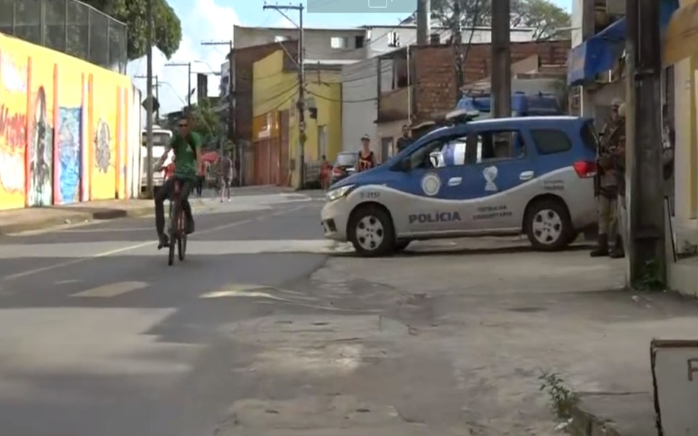 Estudo aponta que bairros com maiores índices de violência em Salvador têm maioria da população negra — Foto: Reprodução/TV Bahia