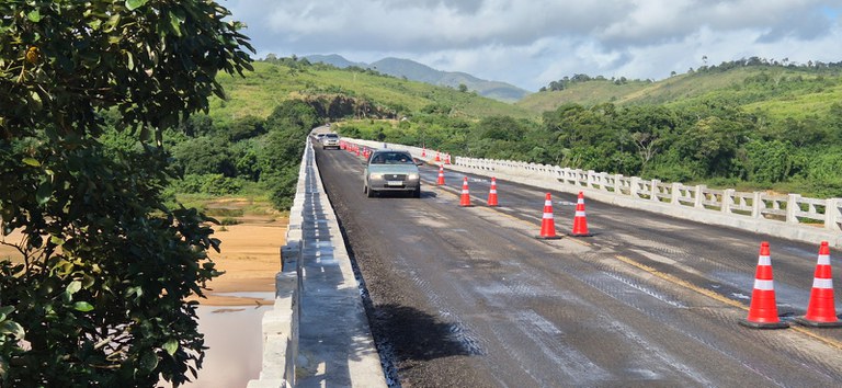 052f67b5-f84d-4960-8238-5e27b43fbfc8